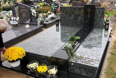 Dvojhrob Medium zo zeleného prírodného kameňa