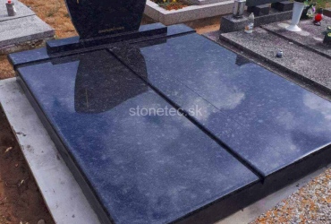 Dvojhrob zo sivej žuly Steel Grey