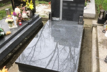 Jednohrob z prírodnej žuly APP Black